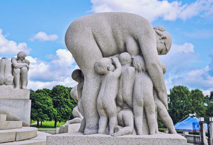 Au commencement est la famille. La mise au point roborative de Pierre de Meuse