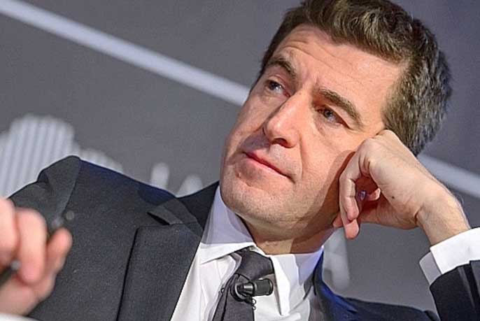 La familia grande de la gauche caviar (9/9)