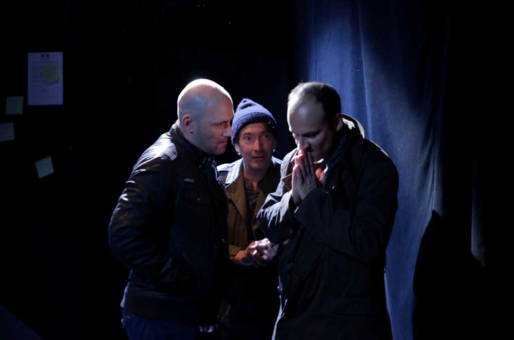 « Les Témoins » : la résistible ascension du théâtre antifa