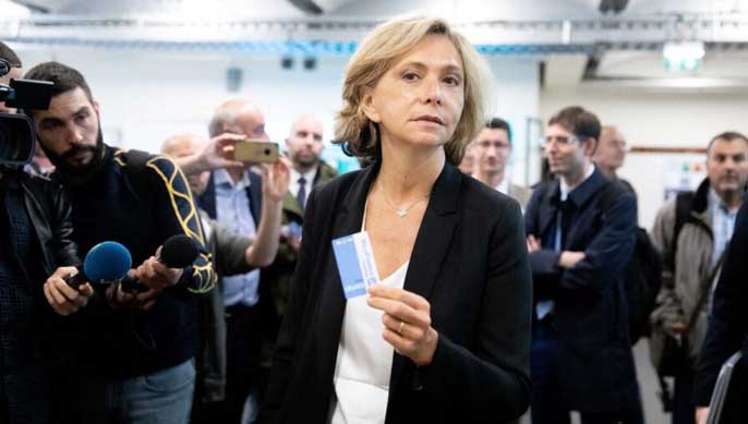 Valérie dans le métro